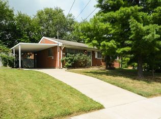 8475 Chesswood Dr, Cincinnati, OH 45239