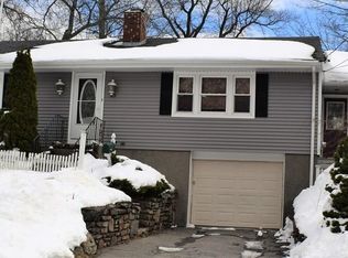 37 Frederickson Ave, Worcester, MA 01606