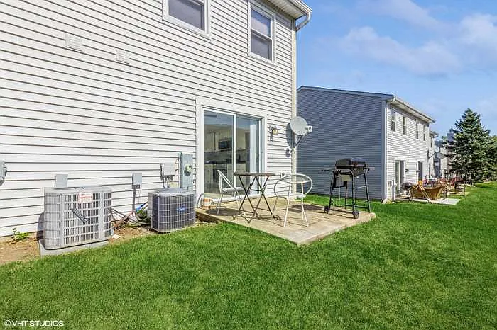 1259 Marywood Ct — Photo 14