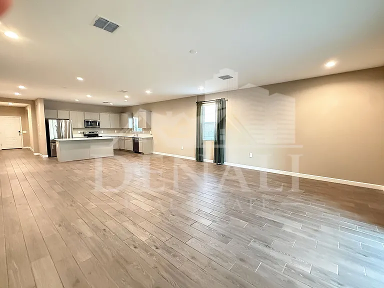 1053 E Horro Rd — Photo 7