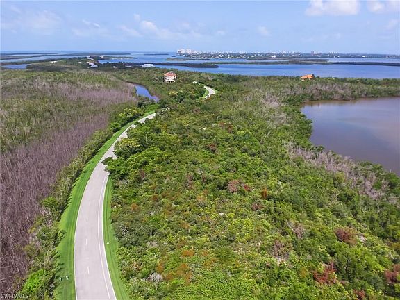 5th image of 1005 Blue Hill Creek Dr Lot 2