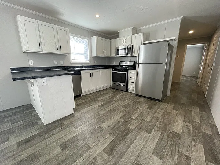 38000 Le Chateau Blvd #544 — Photo 6