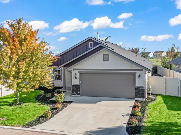 7824 E Tea Party Dr, Nampa, ID 83687