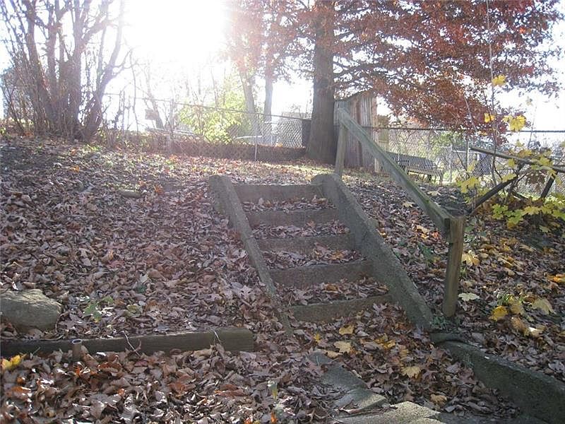 318 Marlow St, Pittsburgh, PA 15220 Zillow