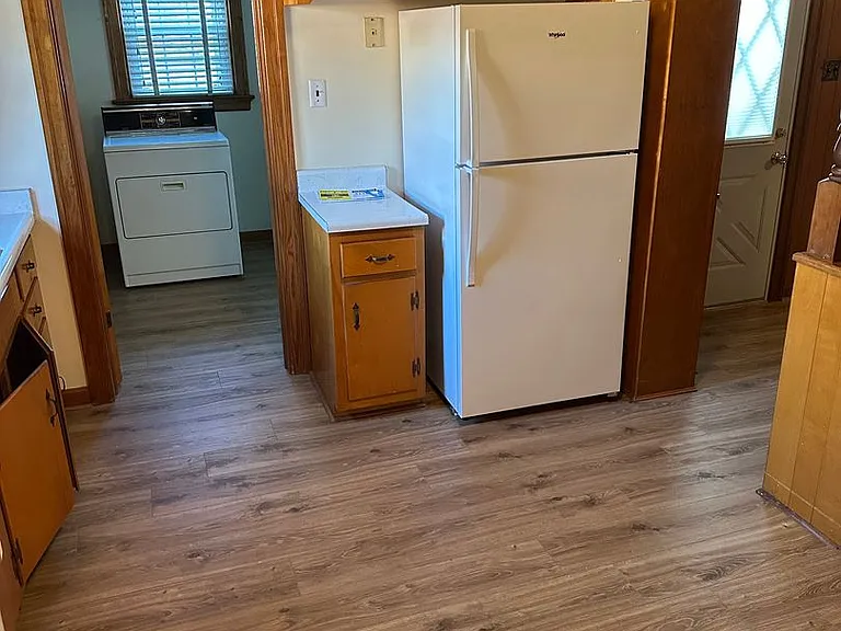 8265 Franklin Ln — Photo 12