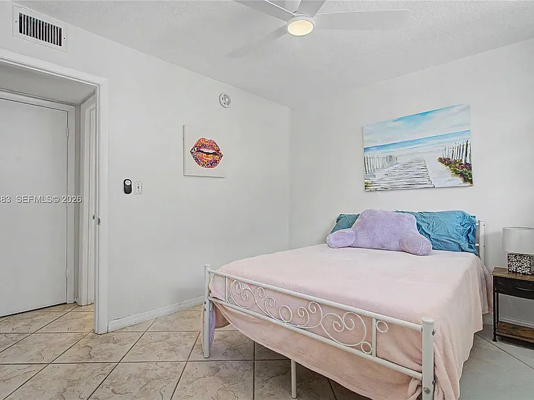 9520 Seagrape Dr #205 — Photo 24