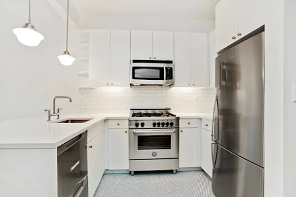 Rented by Mirador Real Estate | media 45