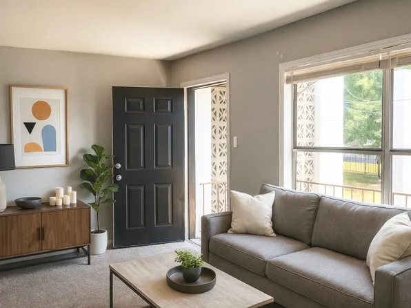 1138 Whitaker Dr #1, Memphis, TN 38116