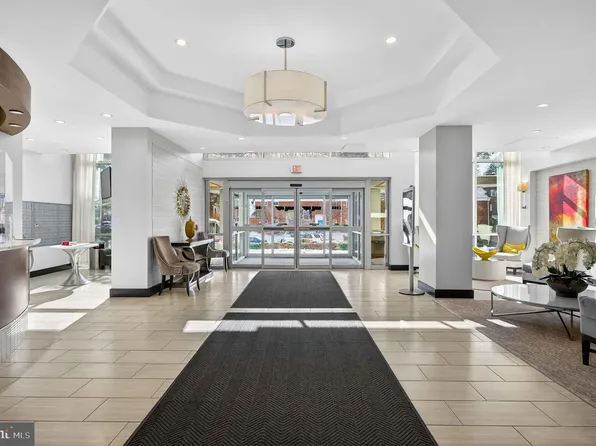 1225 Martha Custis Dr APT 406, Alexandria, VA 22302