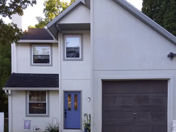 1122 New Hampshire Ln, Downingtown, PA 19335