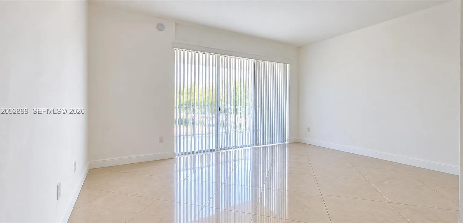 Waterview Condo — Photo 4