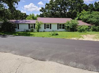 1808 City Cemetary Rd, Owensville, MO 65066