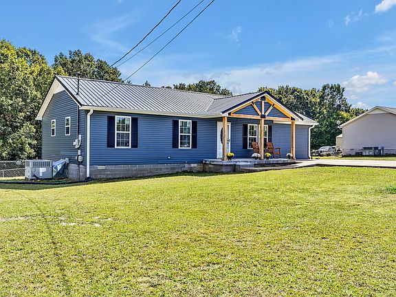 2nd image of 268 Twin Oaks Dr