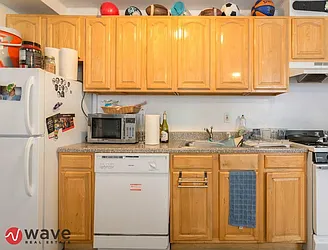 Rented by Wave Real Estate Group