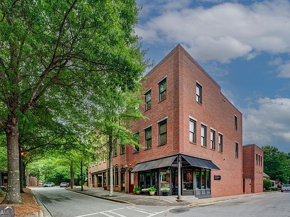 2nd image of 4173 Raphael St SW