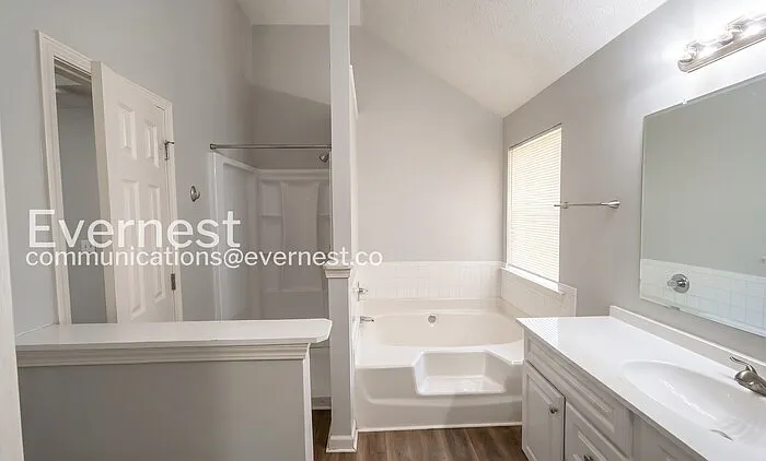 2410 Lafortune Dr — Photo 10
