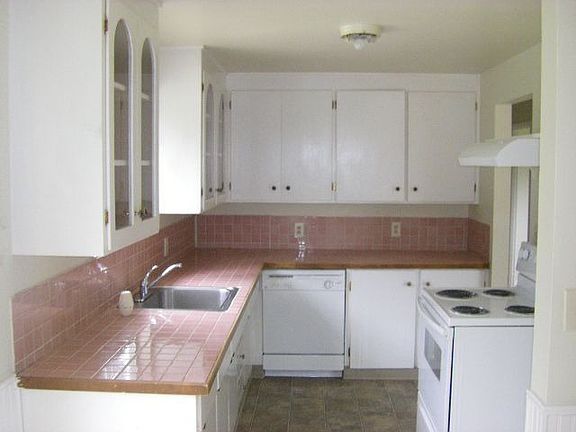 2nd image of 2503 197th Pl SW