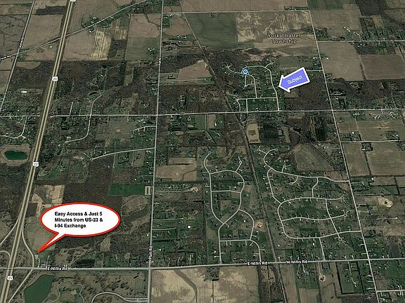 4th image of 111 Green Valley Dr