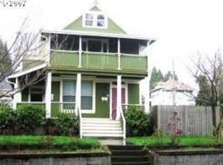 737 NE Skidmore St, Portland, OR 97211