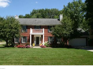 93 Lethbridge Ln, Akron, OH 44321