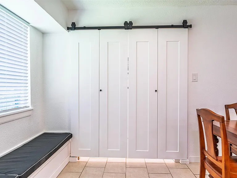 4855 Sulley Dr — Photo 18