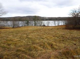 865 N Main St, Winterport, ME 04496
