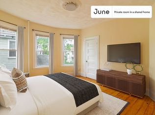 35 Catawba St #2-D, Roxbury, MA 02119