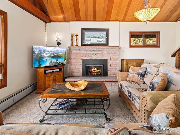 7th image of this home