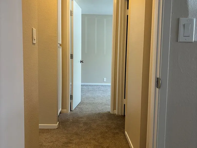 Adobe Falls Investors, LLC — Photo 17