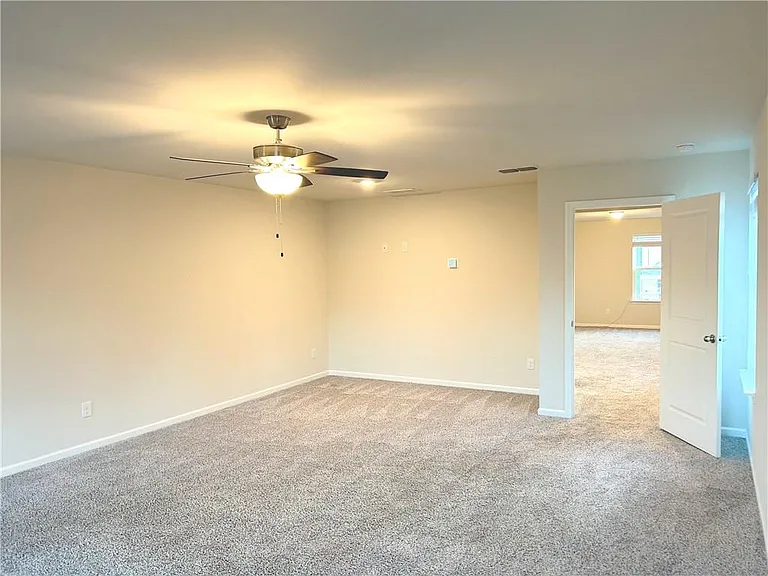 6901 Durham Ln — Photo 14