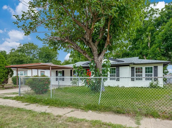 4645 Quails Ln, Fort Worth, TX 76119