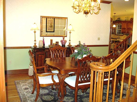 Formal dining room