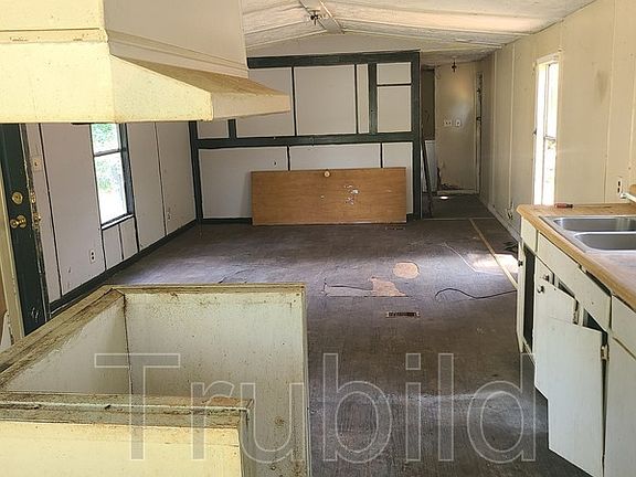 5th image of 3525 E Elizabethtown Rd Trailer 53