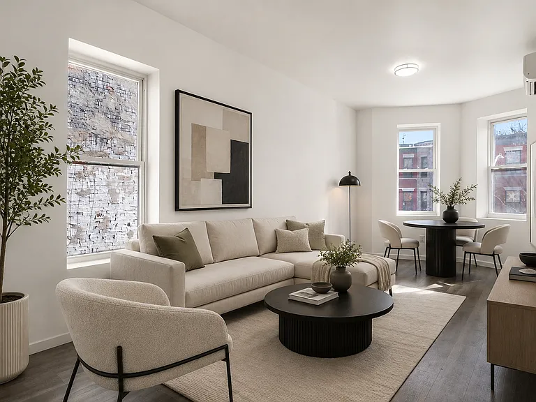 1047 Morris Ave #5 — Photo 1