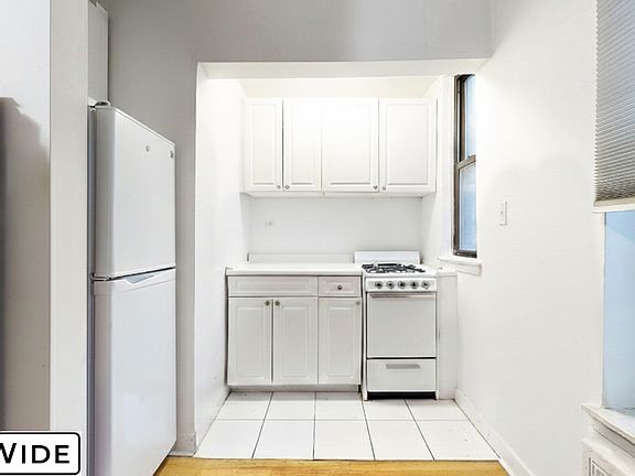 3rd image of 502 E 88th St APT 2B