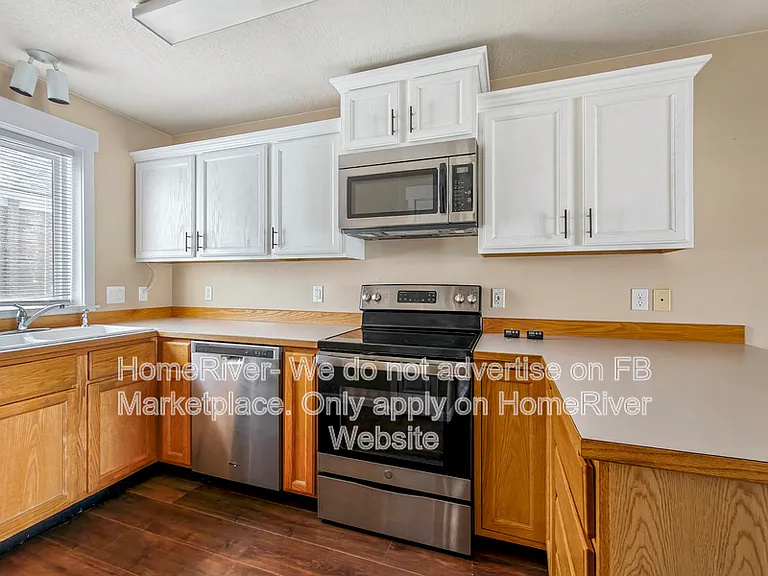 23017 E Colt Ln — Photo 5