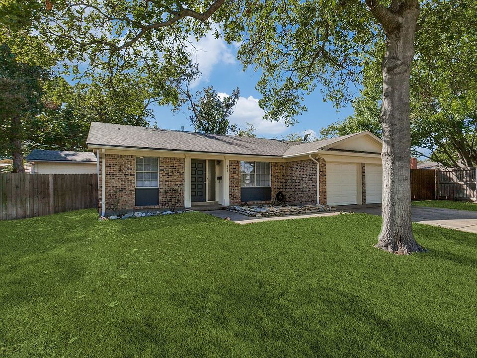 1st image of 641 Cambridge Dr