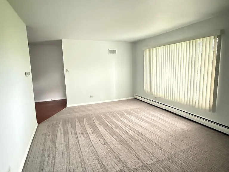 14723 Kilpatrick Ave — Photo 16