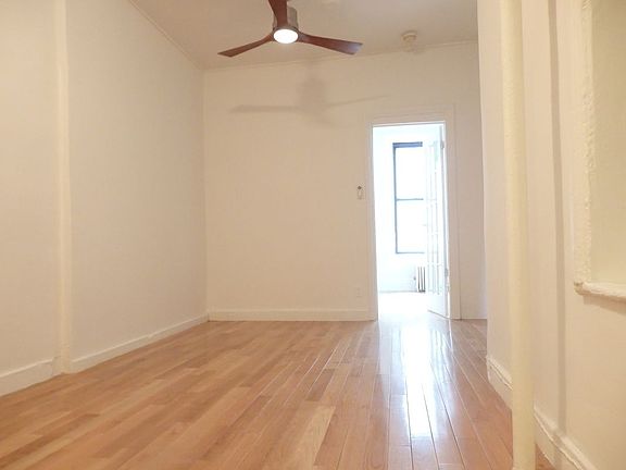 2nd image of 554 W 50th St APT 3RW