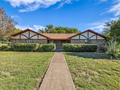300 Hillside Dr, Hewitt, TX, 76643