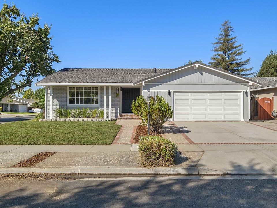 1st image of 95 Cashew Blossom Dr