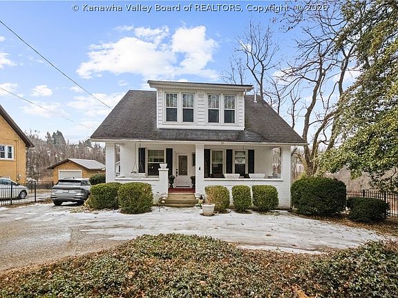 2nd image of 234 Oakwood Rd