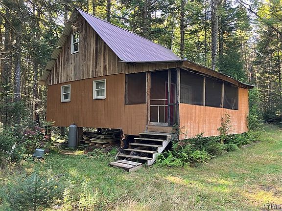 2nd image of 82 Stock Ln #13