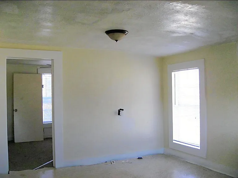 15067 Dewberry Ln — Photo 5
