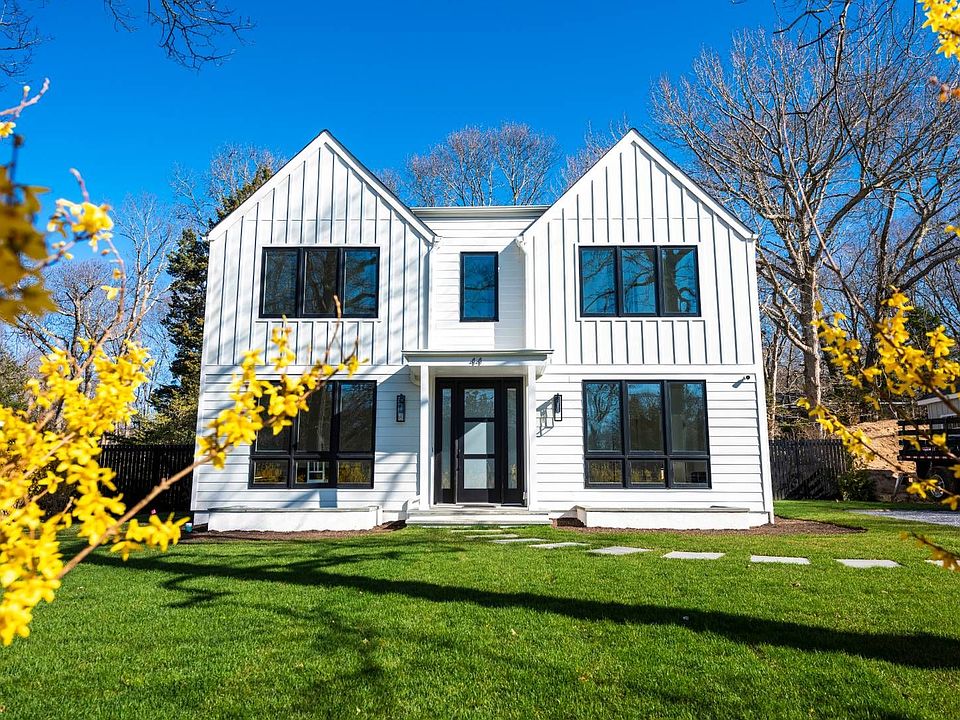 1st image of 44 Richards Dr
