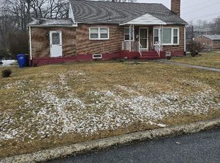 3940 Rutherford St, Harrisburg, PA 17111