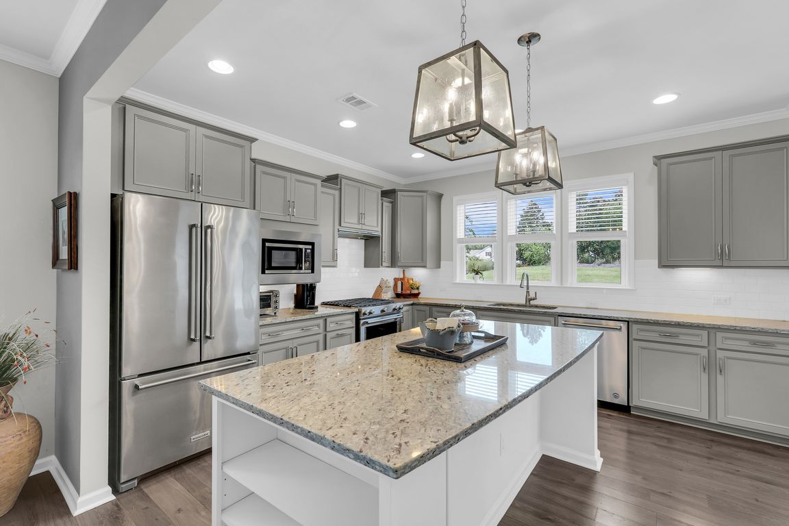 next background image