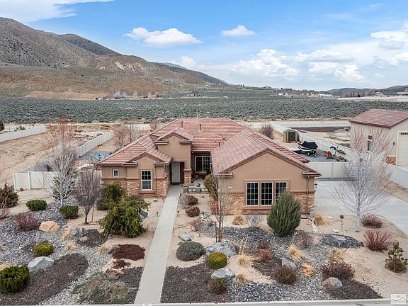 2nd image of 205 Serenade Dr