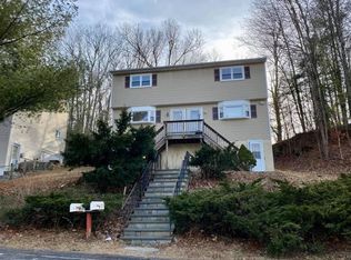 3 Knollwood Dr, Bethel, CT 06801