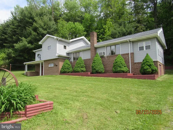 410 Pine Glen Rd, Moshannon, PA 16859
